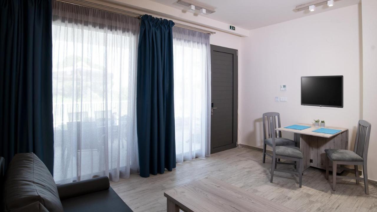 شقة The Palms Novasithonia فوروفورو المظهر الخارجي الصورة